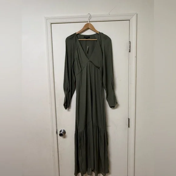 Banana Republic Long Sleeve Green Dress - Picture 1 of 4